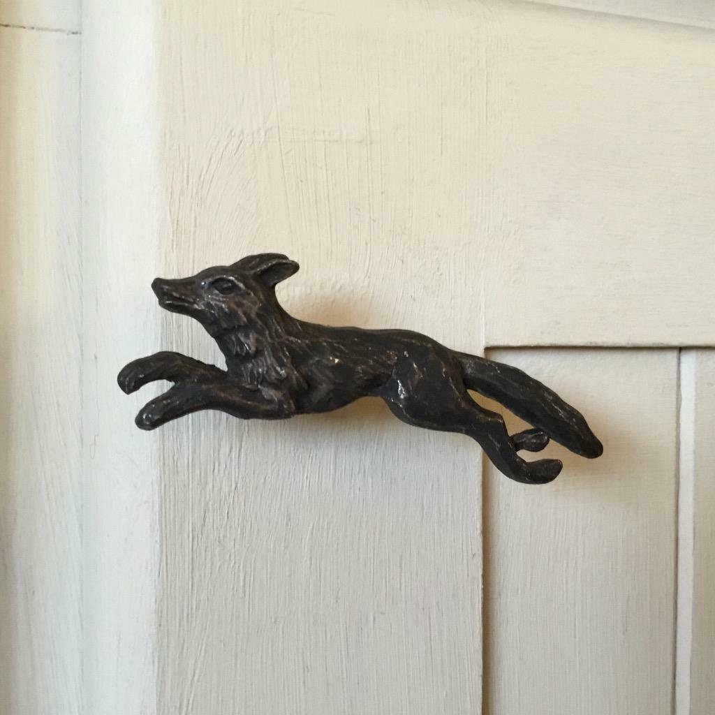 Running Fox Drawer Door Knob
