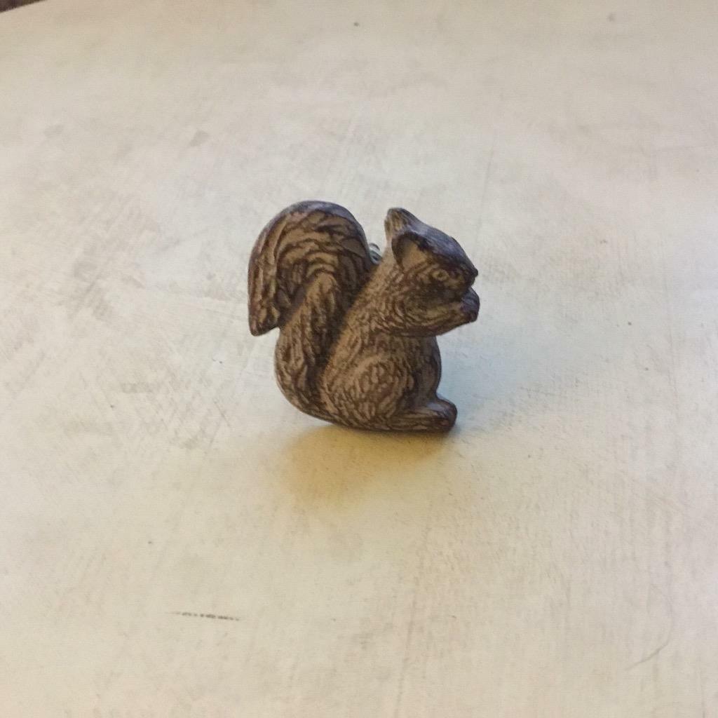 Country Squirrel Knob Drawer Door Knob