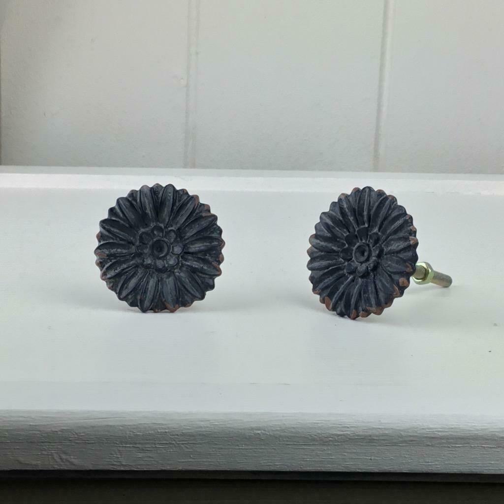 Antique Black Daisy Knob
