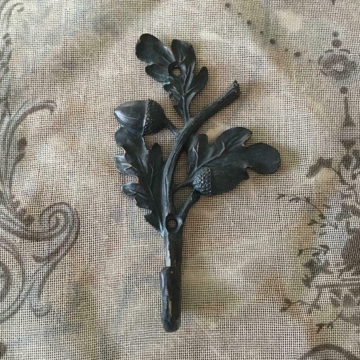 Oak Leaf & Acorns Wall Hook