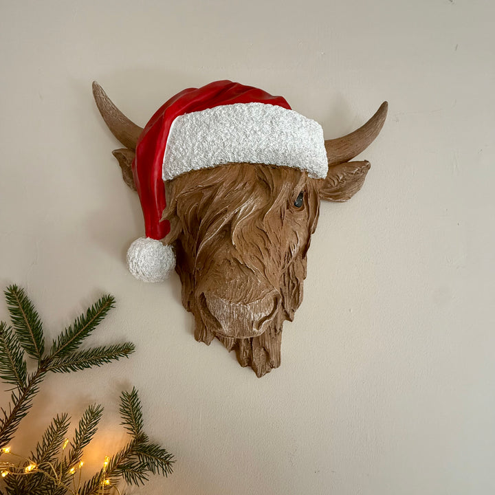 Highland Cow Christmas Wall Decoration
