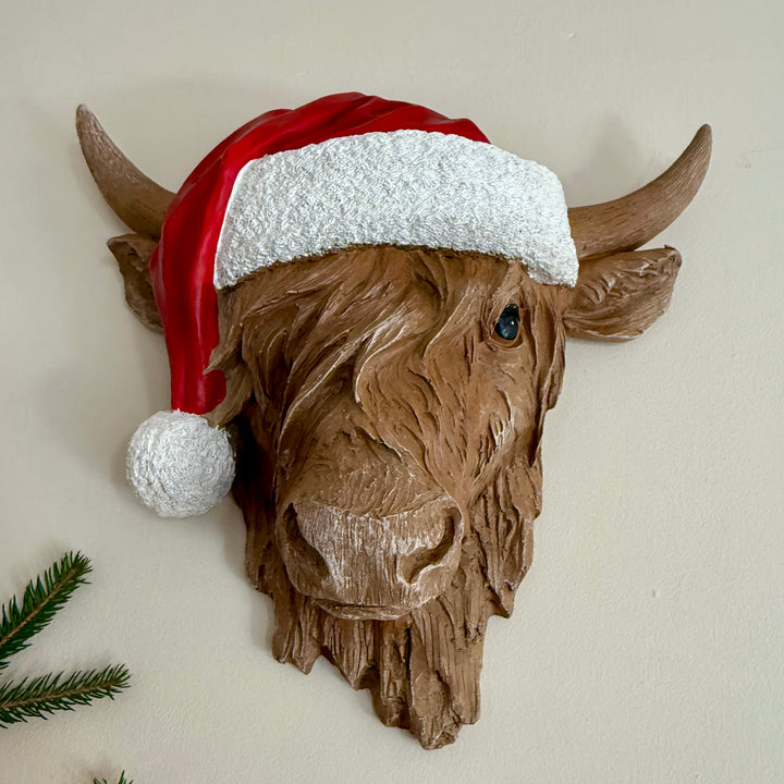 Highland Cow Christmas Wall Decoration