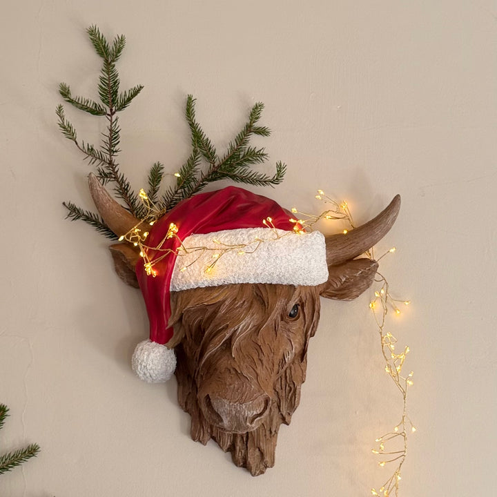 Highland Cow Christmas Wall Decoration
