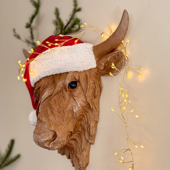 Highland Cow Christmas Wall Decoration