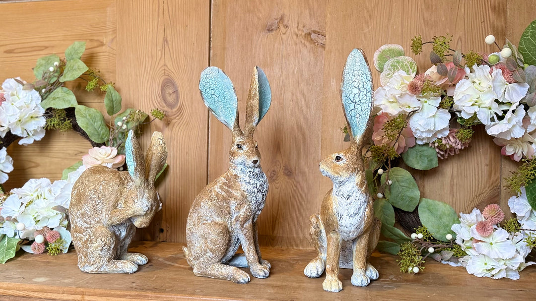 Rustic Sitting Hare Ornament