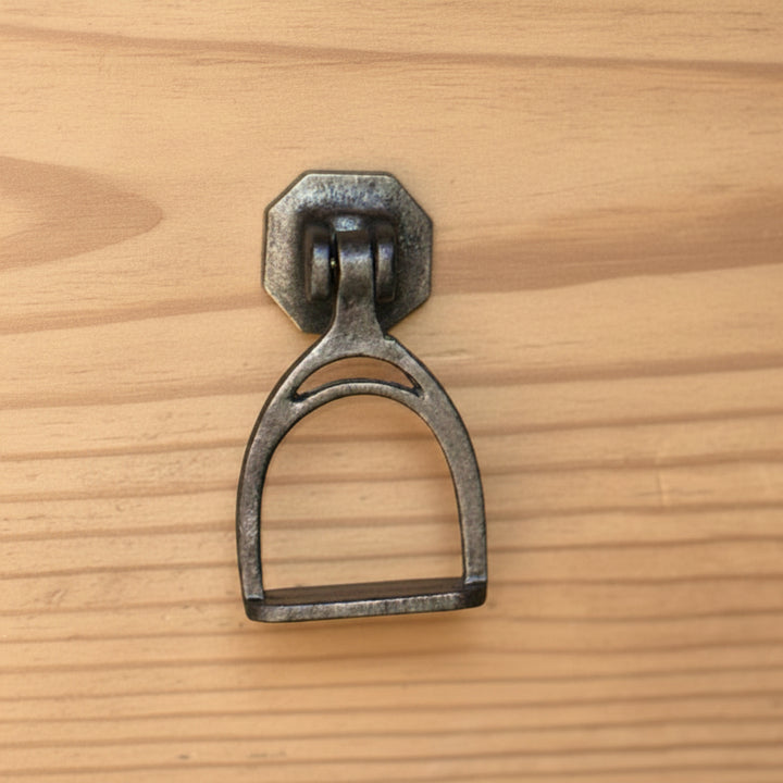Stirrup Drop Pull Handle for Drawers and Doors