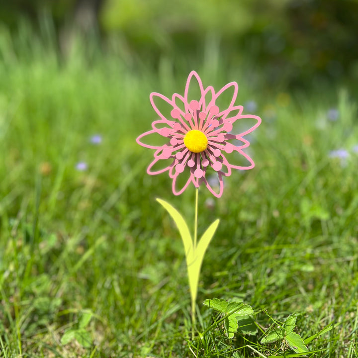 Pink Daisy Metal Flower Garden Stake