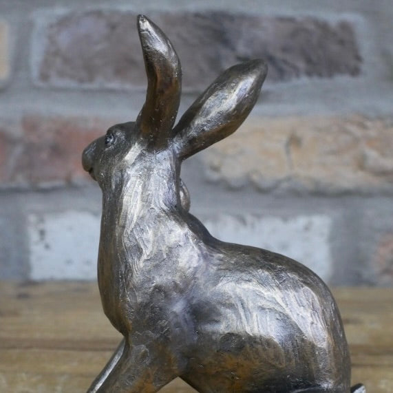 Lop the Scratching Hare Ornament
