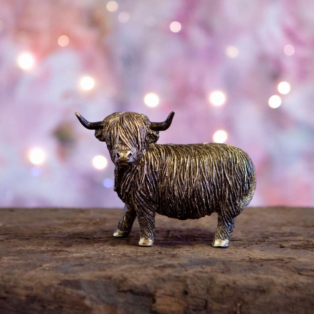 Bonnie Highland Cow Ornaments