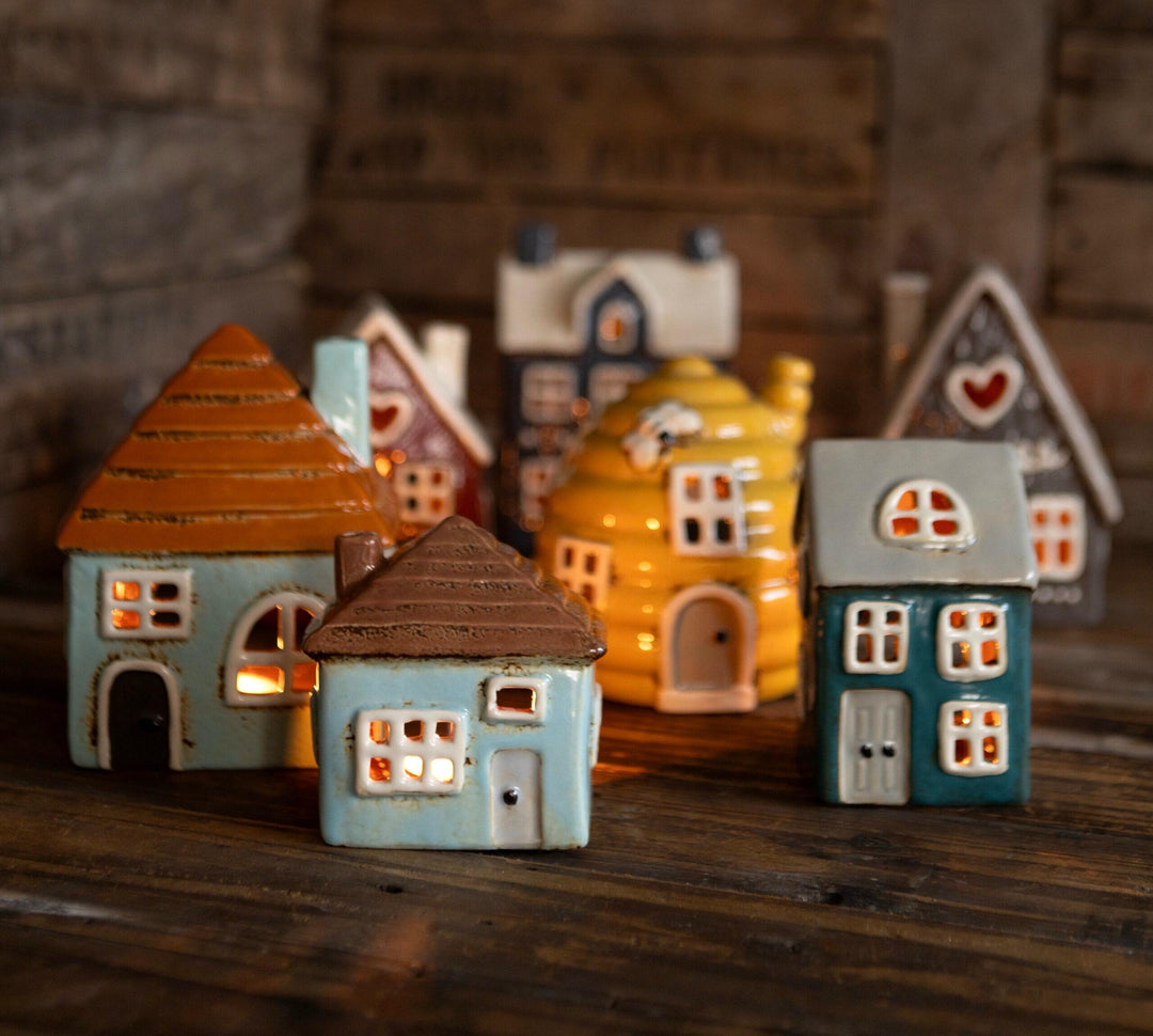 Cosy Cottage Ceramic Candleholder