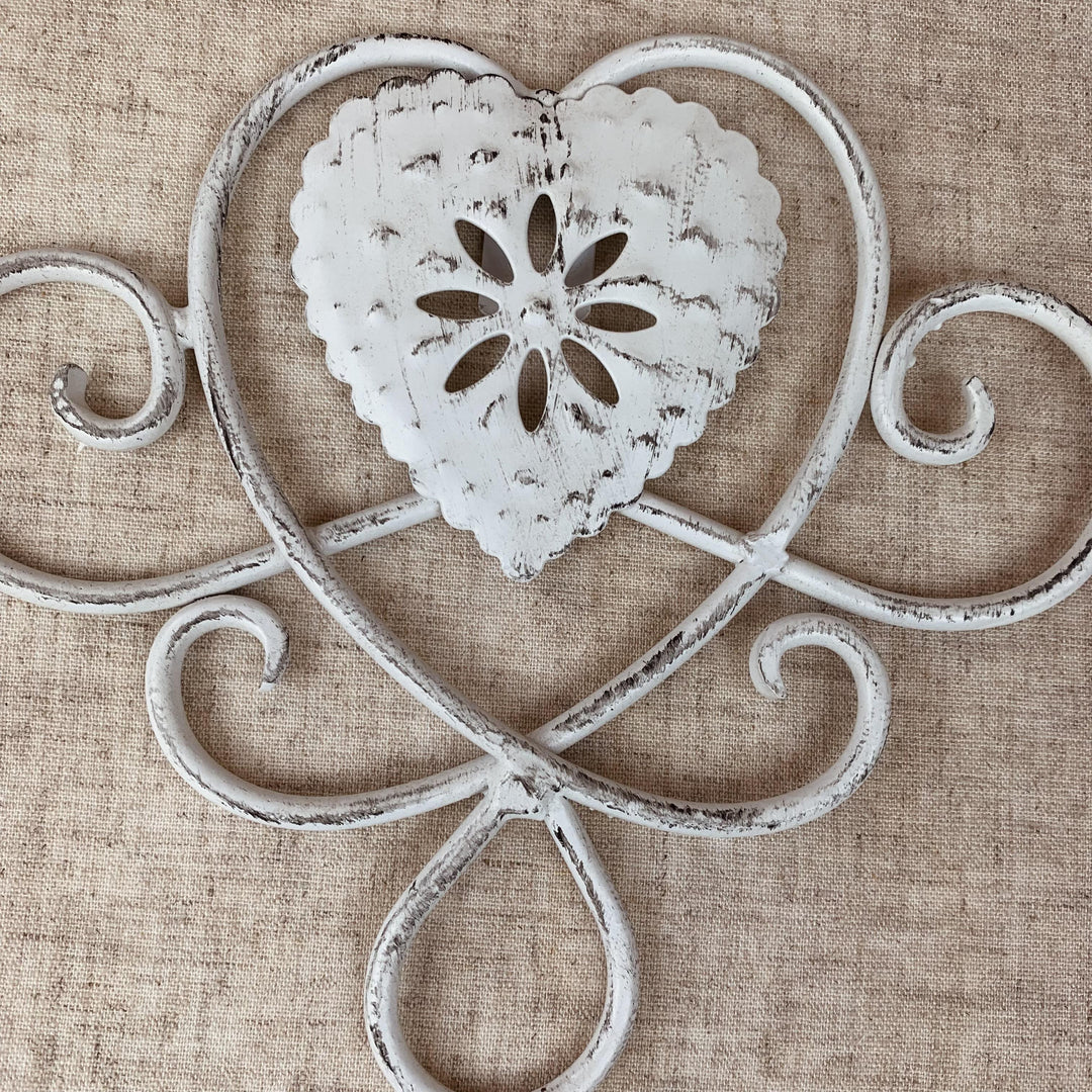 Heart Lattice French Vintage Style Toilet Roll Holder