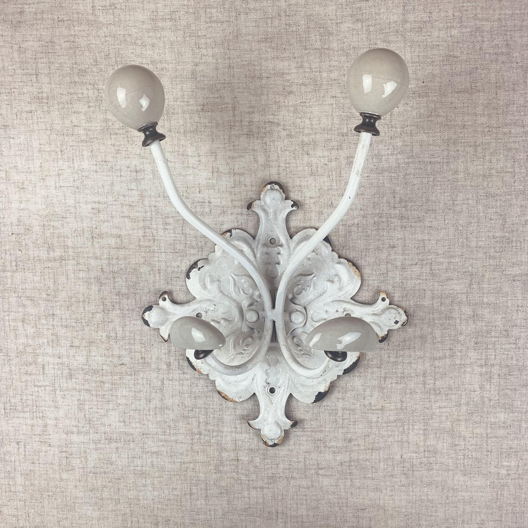 Antique Style 4 Hooks Wall Mount