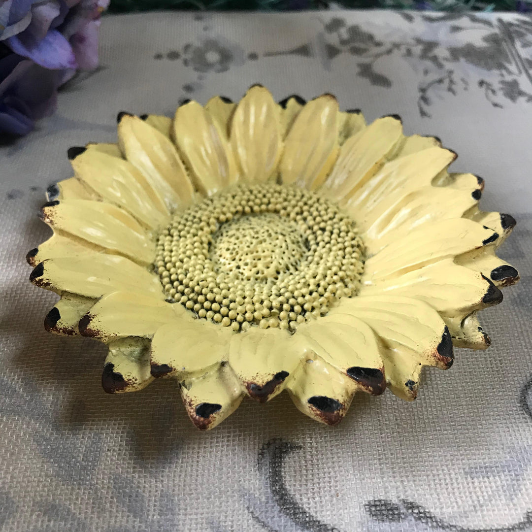 Daisy Jewellery Trinket Dish