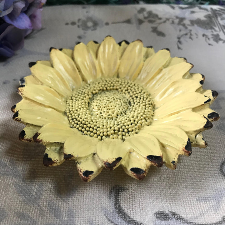 Daisy Jewellery Trinket Dish