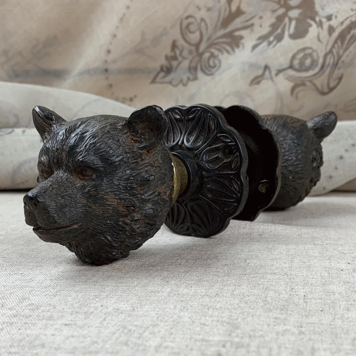 Antique Style Solid Cast Ornate Bear Door Knob Set