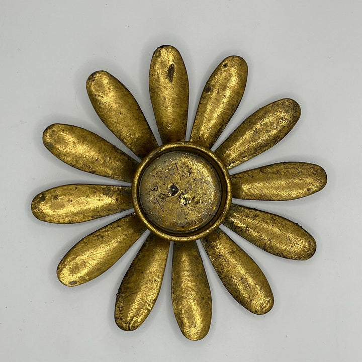 Gold Daisy T Light Candleholder