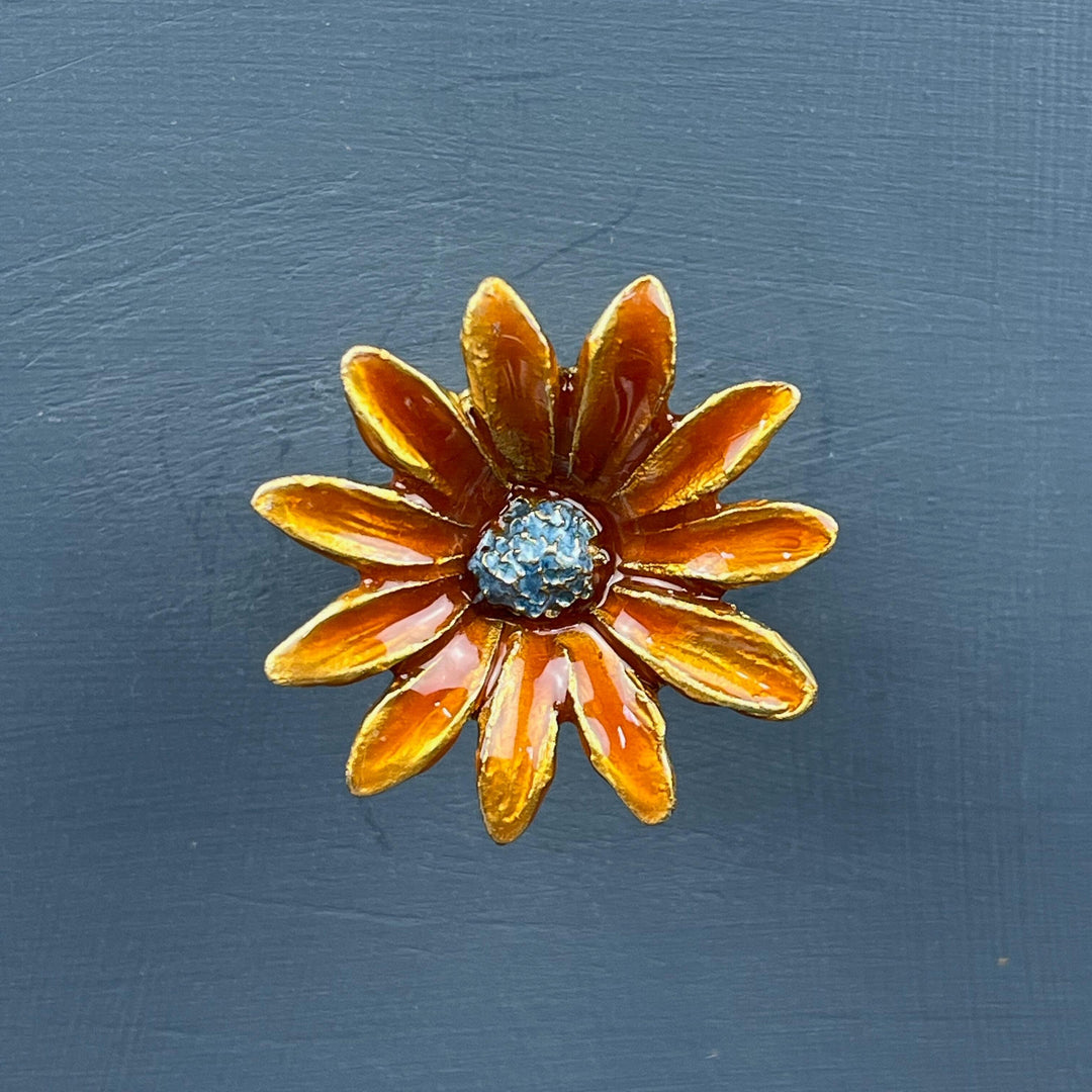 Orange Daisy Flower Knob