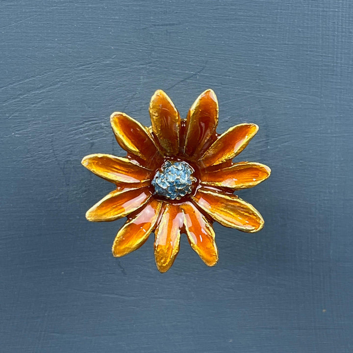 Orange Daisy Flower Knob