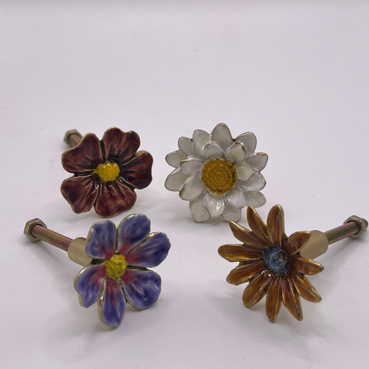 Orange Daisy Flower Knob