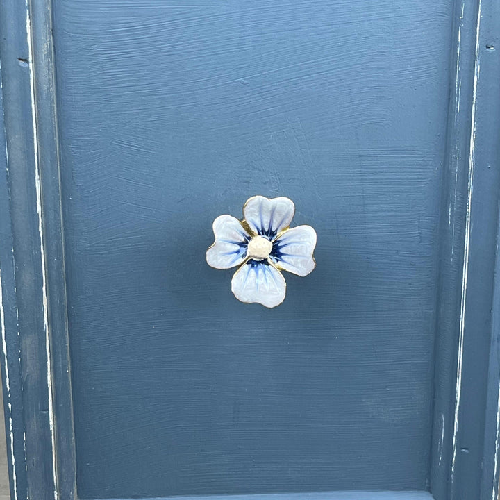 Forget Me Not Flower Knob